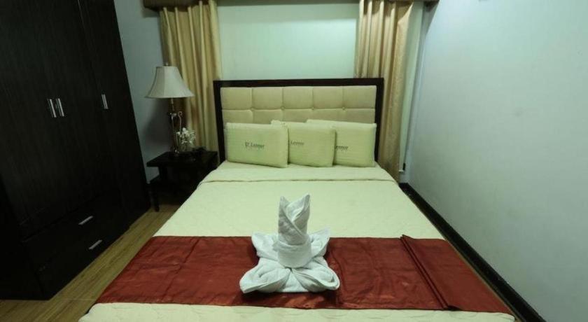 D' Leonor Hotel Davao Bagian luar foto